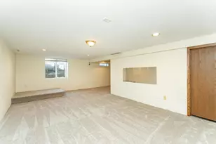 825 Elton Hills Dr NW, Rochester, MN 55901 - Photo 25