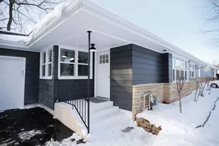 20685 Holiday Ave, Lakeville, MN 55044 - Photo 3