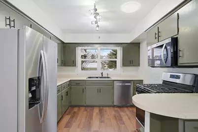 20685 Holiday Avenue, Lakeville, MN 55044 - Photo 5