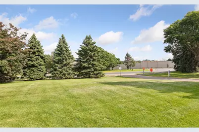 14067 81st Avenue N, Maple Grove, MN 55311 - Photo 47