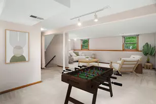 8341 Ewing Rd, Bloomington, MN 55431 - Photo 17