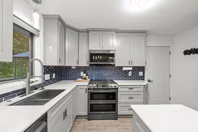 1569 Lancaster Lane, Eagan, MN 55122 - Photo 11