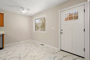 1018 Mulberry St, Taylors Falls, MN 55084 - Photo 11