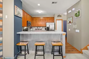 1249 Majestic Ave, Maplewood, MN 55109 - Photo 7