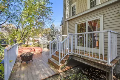 1047 Jameson Steet, Saint Paul, MN 55103 - Photo 3