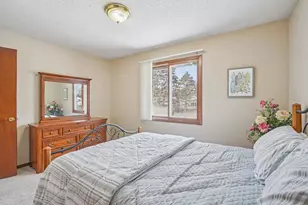 621 Menke Ave, Shakopee, MN 55379 - Photo 31