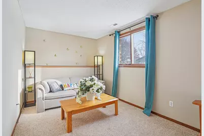 621 Menke Avenue, Shakopee, MN 55379 - Photo 37