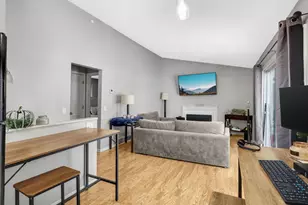 10 Woodpecker Ridge Rd, Excelsior, MN 55331 - Photo 19