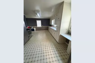 302 13th Street S, Benson, MN 56215 - Photo 5