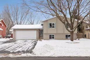 18430 Embers Ave, Farmington, MN 55024 - Photo 1