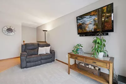 18430 Embers Avenue, Farmington, MN 55024 - Photo 9