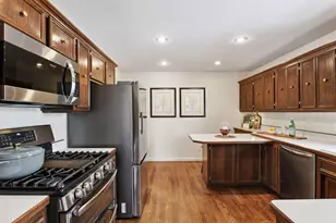 1521 Crest Dr, Chaska, MN 55318 - Photo 15