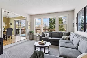 1521 Crest Dr, Chaska, MN 55318 - Photo 5