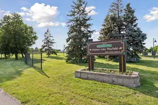 15585 17th Pl N, Plymouth, MN 55447 - Photo 37