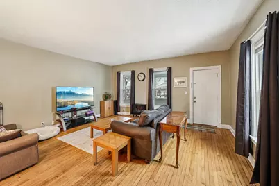 878 Magnolia Avenue E, Saint Paul, MN 55106 - Photo 3