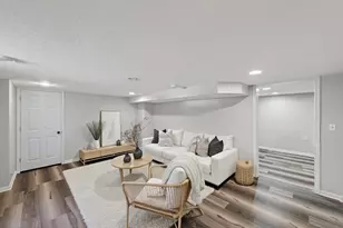 25815 Wildrose Ln, Excelsior, MN 55331 - Photo 11