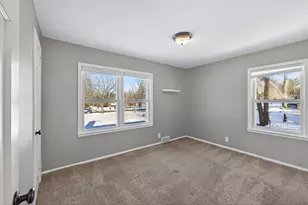 25815 Wildrose Ln, Excelsior, MN 55331 - Photo 13