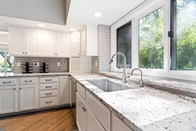 11808 Tapestry Lane, Hopkins, MN 55305 - Photo 3