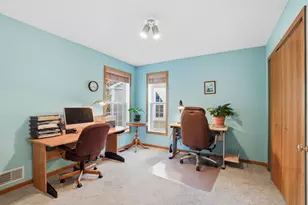 2794 Century Cir, Chanhassen, MN 55317 - Photo 19