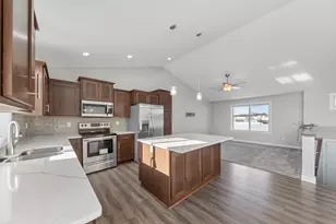 1012 Mallard Ln, Belle Plaine, MN 56011 - Photo 11