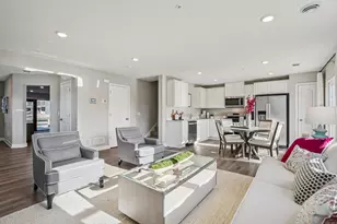 17563 Driscoll Pl, Lakeville, MN 55044 - Photo 3