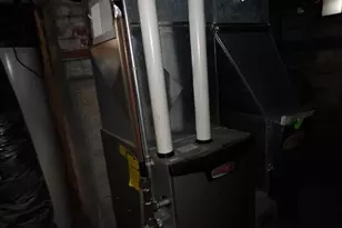 301 12th St SE, Austin, MN 55912 - Photo 13