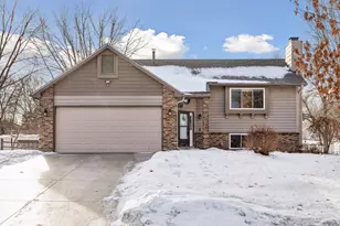 9524 208th St W, Lakeville, MN 55044 - Photo 1