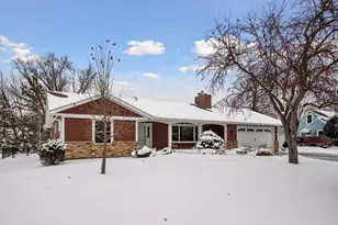 428 St Peter Ave, Delano, MN 55328 - Photo 1