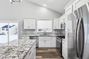 9242 25th St NE, Saint Michael, MN 55376 - Photo 3