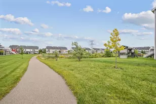 5515 Annapolis Ln N, Plymouth, MN 55446 - Photo 9