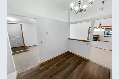 3677 Gershwin Lane N, Oakdale, MN 55128 - Photo 9