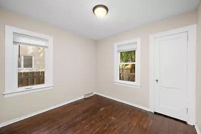 3418 Queen Avenue N, Minneapolis, MN 55412 - Photo 9