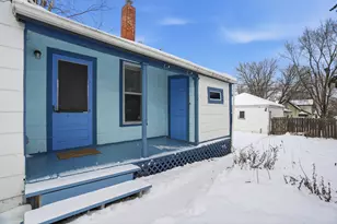 237 Page St E, Saint Paul, MN 55107 - Photo 17