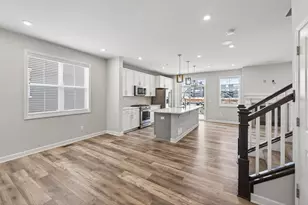 4270 Corn Silk Ln, Woodbury, MN 55129 - Photo 7