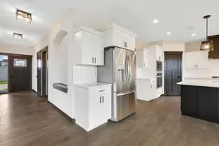 18583 Hidden Wy, Lakeville, MN 55044 - Photo 5