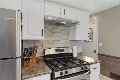 106 19th Avenue N, South Saint Paul, MN 55075 - Photo 11