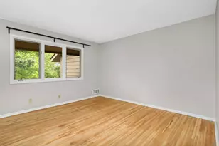 37 Birnamwood Dr, Burnsville, MN 55337 - Photo 23