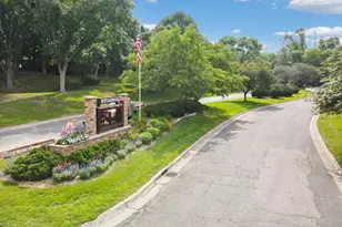 37 Birnamwood Dr, Burnsville, MN 55337 - Photo 45