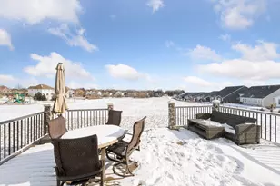 1135 Moers Dr, Chaska, MN 55318 - Photo 63