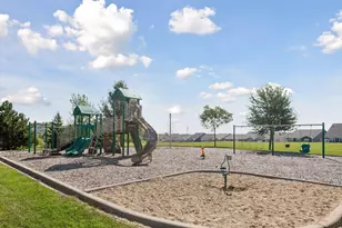 1135 Moers Dr, Chaska, MN 55318 - Photo 49