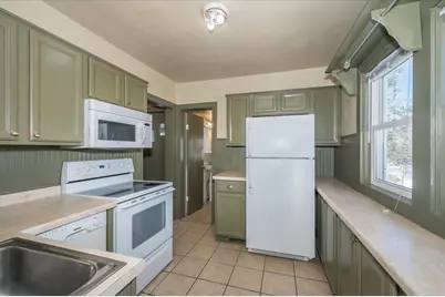 3933 W Austin Street, Duluth, MN 55803 - Photo 9