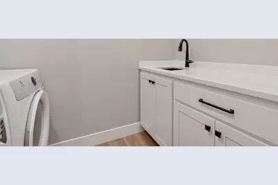 11301 Latrobe Lane N, Lake Elmo, MN 55042 - Photo 27