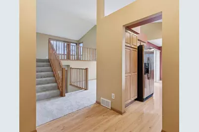 13391 Zarthan Circle, Savage, MN 55378 - Photo 3