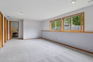 13391 Zarthan Cir, Savage, MN 55378 - Photo 19