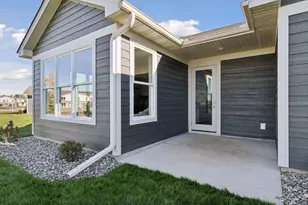 2939 Thompson Dr, River Falls, WI 54022 - Photo 29