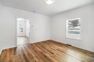 1050 Sturtevant St, Red Wing, MN 55066 - Photo 9