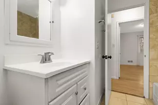 2112 Hawthorne Ave E, Saint Paul, MN 55119 - Photo 17