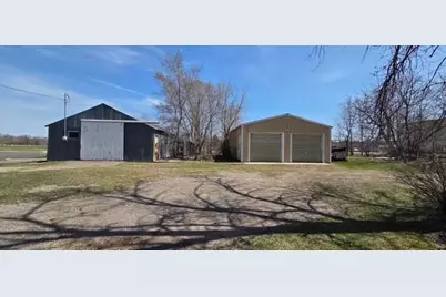 1205 N Nokomis NE, Alexandria, MN 56308 - Photo 3