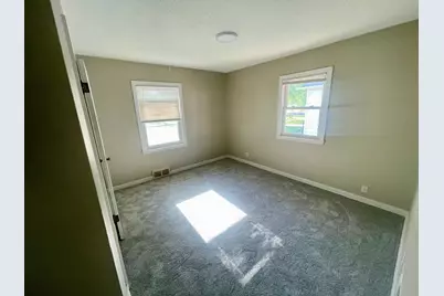 1630 7th Street N, Fargo, ND 58102 - Photo 3