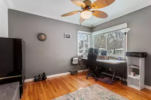 4819 Hampshire Ave N, Crystal, MN 55428 - Photo 13